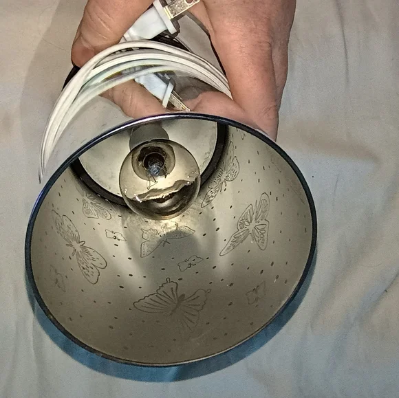 Flutter Butterflies Cello Electric Light & Wax Warmer - Picture 3 of 8